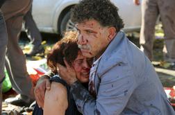 V eksplozijah v Ankari 95 mrtvih, več kot 200 ranjenih