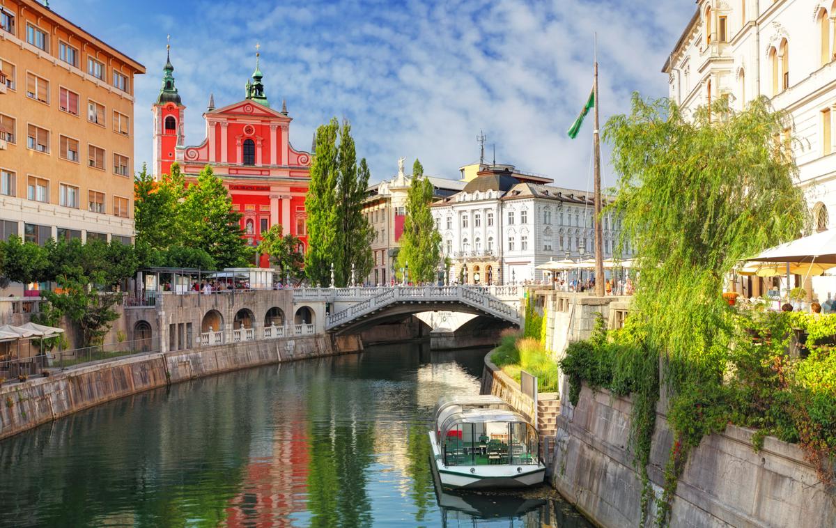 Ljubljana, Ljubljanica, Tromostovje | V Ljubljani se več kot dva tisoč nepremičnin oddaja prek platform, kot sta Airbnb in Booking. | Foto Thinkstock