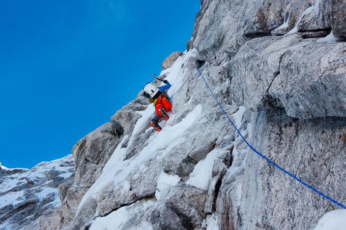 Dobro aklimatizirana ekipa je do vrha preplezala v izjemno kratkem času, po dobrih osmih urah so že stopili na vrh. | Foto: Bor Levičnik