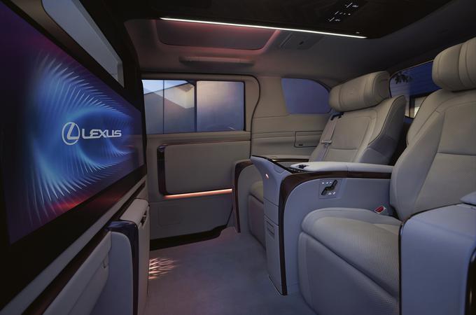 Lexus LM | Foto: Lexus