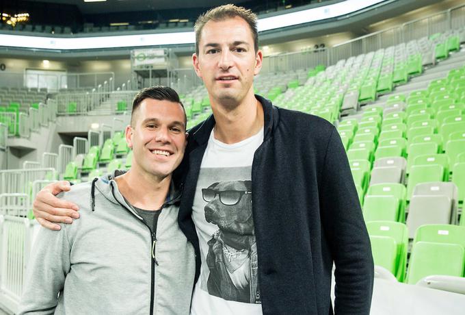 Pred enim tednom se mu je med košarkarskimi upokojenci pridružil tudi prijatelj Primož Brezec. | Foto: Sportida