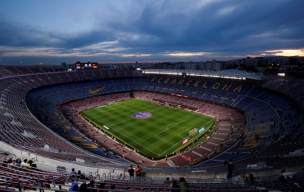 Camp Nou Barcelona | Camp Nou je ponavadi na el clasicu poln do zadnjega kotička. V soboto bo drugače. | Foto Reuters