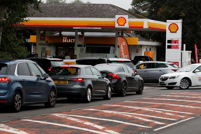 bencinska črpalka gorivo Velika Britanija | Foto Reuters