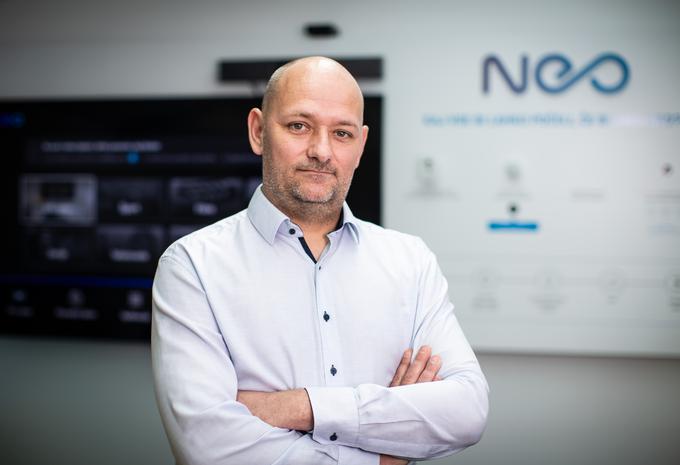 Direktor razvoja produktov in storitev v Telekomu Slovenije Luca Borzatta | Foto: Bojan Puhek