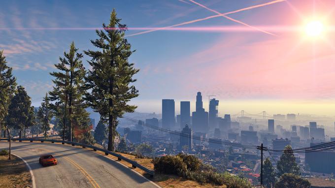 Grand Theft Auto V še vedno velja za eno najbolj priljubljenih iger. Pri življenju jo sicer ohranja predvsem način za več igralcev GTA Online. Foto: Rockstar Games. | Foto: 