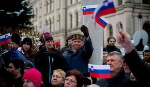 Makarovič: Manjšina protestnikov je politično skrajno, komunistično usmerjena
