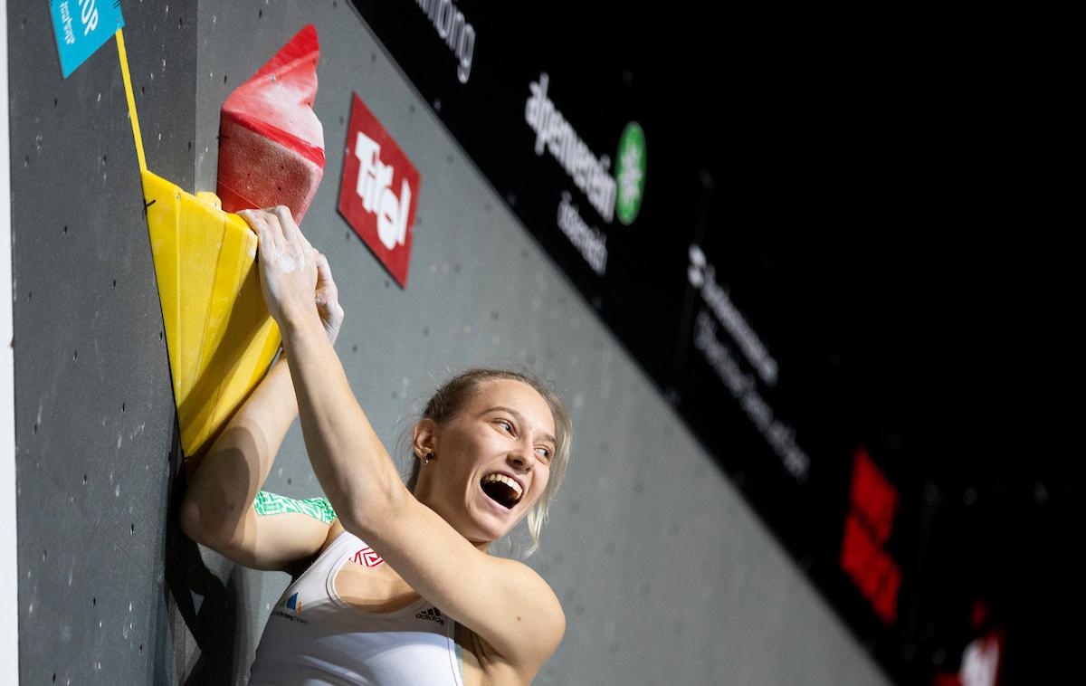 Janja Garnbret Innsbruck balvani 2018 | Janja Garnbret je še pred začetkom tekmovanja v Nemčiji postala skupna zmagovalka svetovnega pokala v balvanih. | Foto Urban Urbanc/Sportida
