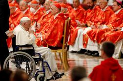 Je zbor kardinalov povezan z umikom papeža Frančiška?