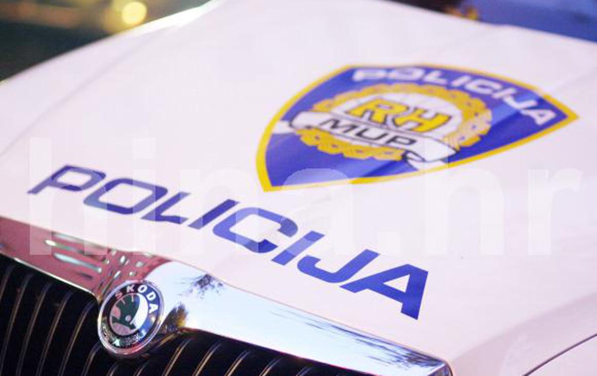 Hrvaška policija | Slovenka pri sebi ni imela vozniškega dovoljenja in je žalila policiste, ki so opravljali svoje delo. | Foto STA