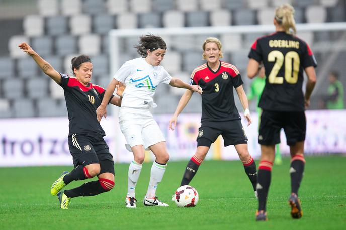 Slovenija Nemčija ženske nogomet | Foto Matic Klanšek Velej/Sportida