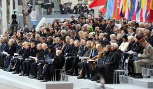 Na Pariškem mirovnem forumu opozorila pred porastom nacionalizma