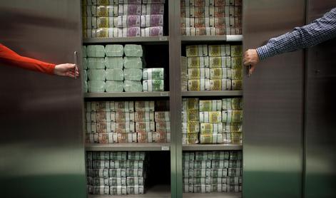 Slovenija prodala za 68,5 milijona evrov zakladnih menic