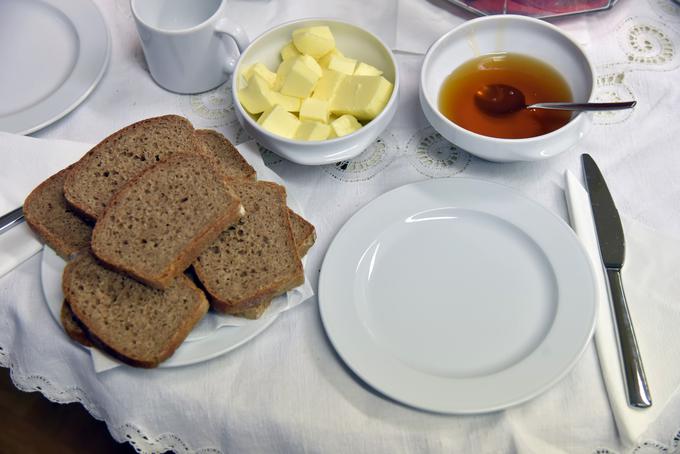 tradicionalni slovenski zajtrk, zajtrk, otroci | Foto: Borut Živulovič/ Bobo