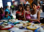 Razdeljevanje hrane za lačne Venezuelce