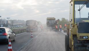 Zaradi cestnih del zaprtih več slovenskih avtocest