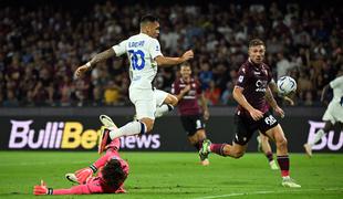 Martinez v pol ure zabil štiri gole, Fiorentina skočila na peto mesto