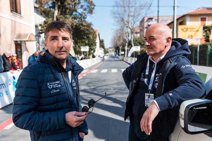 Andrej Filip (levo) in Bogdan Fink izpostavljata, da je to velik udarec za slovensko kolesarstvo. | Foto: Vid Ponikvar