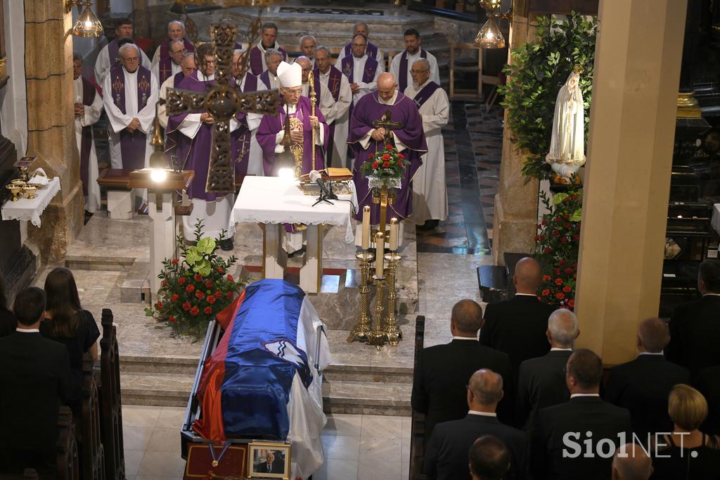 Pogreb Ivana Omana