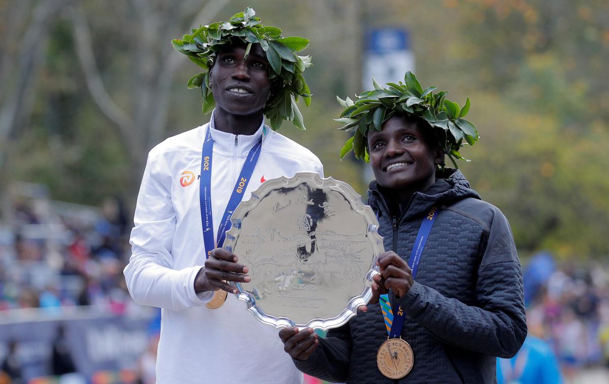 NY maraton: Geoffrey Kamworor in Joyciline Jepkosgei | Geoffrey Kamworor in Joyciline Jepkosgei sta ugnala  | Foto Reuters