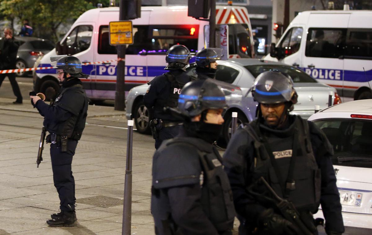 Policisti v Parizu | Foto Reuters