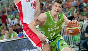 Mladi slovenski košarkar, ki je nenehno na preži