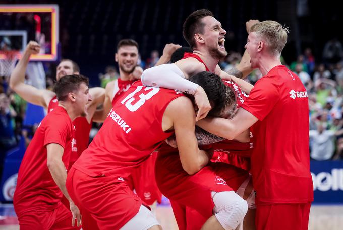 Poljska bo na evropskem prvenstvu v košarki v polfinalu nastopila prvič po 51 letih. | Foto: Vid Ponikvar