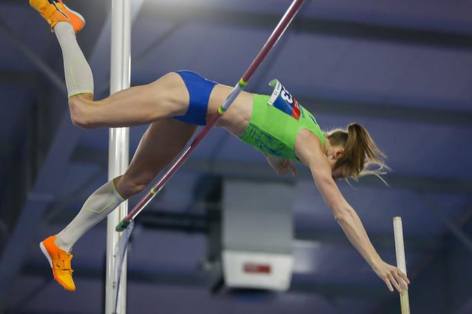 Tina Šutej | Tina Šutej je na atletskem državnem prvenstvu v Celju zmagala s 4,65 m.  | Foto Peter Kastelic/AZS