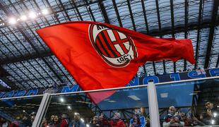 Ko je razočaranje preveliko: navijači Milana poklicali igralce na zagovor #video