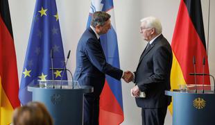 Pahor nemškemu predsedniku podelil najvišje slovensko državno odlikovanje