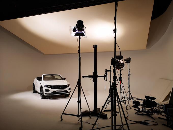 Novi T-roc cabriolet v fotografskem studiu. | Foto: Gregor Pavšič
