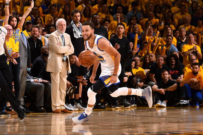 Stephen Curry San Antonio Golden State | Foto Guliver/Getty Images