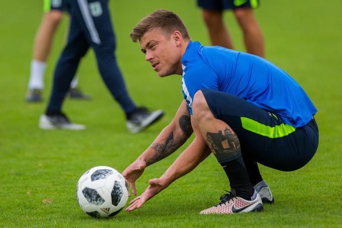 Nejc Vidmar si želi, da bi Olimpija v soboto osvojila vse tri točke in prestavila slavje NK Maribor. | Foto: Žiga Zupan/Sportida
