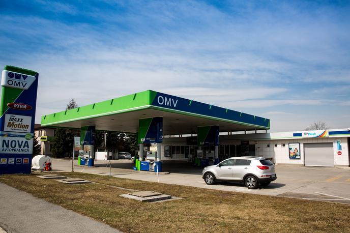 OMV avtopralnica | OMV bo v Sloveniji prodal 120 bencinskih servisov. | Foto Vid Ponikvar