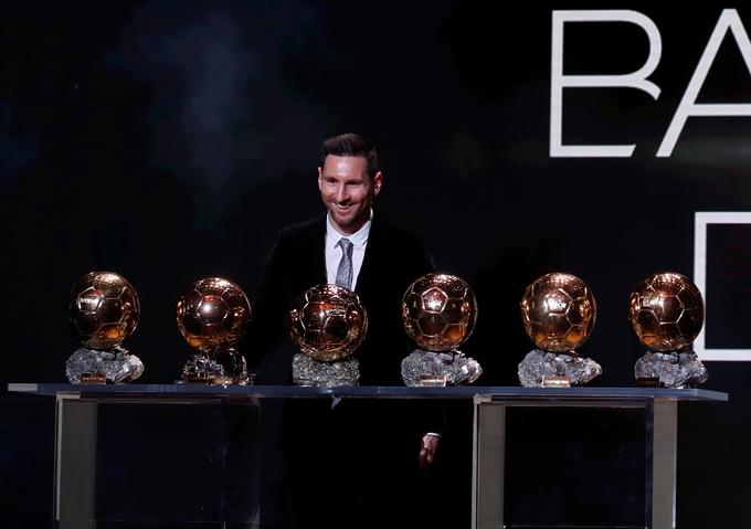 Lani jo je prejel Lionel Messi, ki ima v vitrinah že šest zlatih žog. | Foto: Reuters