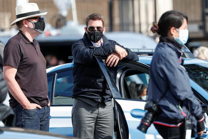 Tom Cruise | Cruise upa, da bo z robotoma lažje nadzoroval spoštovanje ukrepov na snemanju. | Foto Reuters