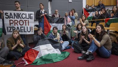 Vodstvo FDV podprlo študente, od univerze zahtevajo prekinitev sodelovanja z izraelskimi ustanovami #video