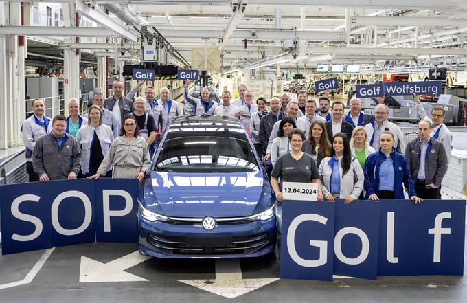 Volkswagen se nadeja boljšega nadaljevanja leta. Začeli so že izdelovati prenovljenega golfa. | Foto: Volkswagen