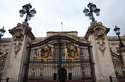 Buckinghamska palača ponovno tarča napada
