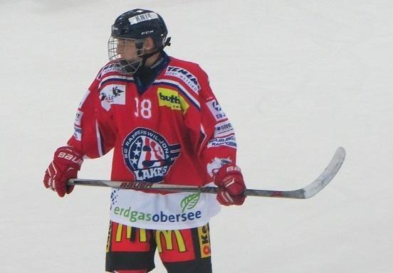 Prva tri leta v Švici je preživel v dresu ekipe Jona-Rapperswil.