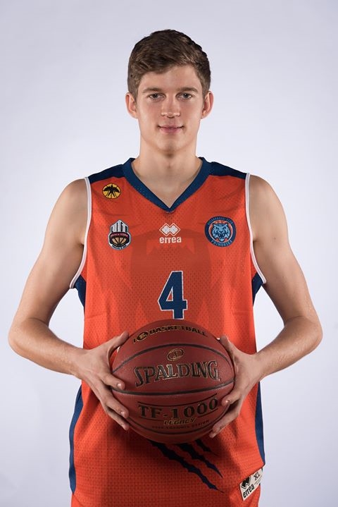 Gaber Ožegović bo študiral in igral košarko v ZDA. | Foto: KK Primorska