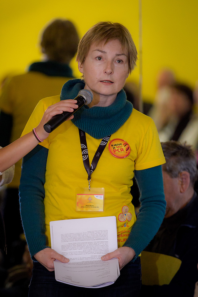Remiceva je danes podpredsednica Združenja bolnikov z limfomom in levkemijo. Trenutno se zelo intenzivno posveča kampanji Daj se na seznam, namenjeni povečanju registra potencialnih darovalcev krvotvornih matičnih celic. En tak vpis v nemškem registru ji je leta 2006 rešil življenje. | Foto: Osebni arhiv Milene Remic