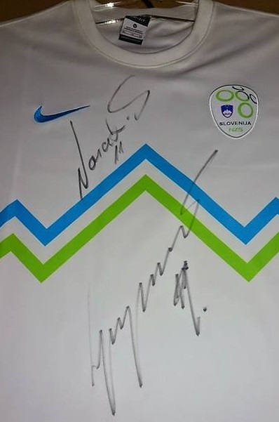 Konov podpisan dres Slovenije | Foto: osebni arhiv