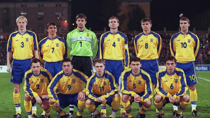 V dodatnih kvalifikacijah za Euro 2000 je izločil favorizirano Ukrajino, ki ji ni do napredovanja pomagal niti zvezdnik Andrij Ševčenko. | Foto: Guliverimage/Getty Images