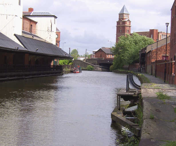 Novi, obnovljeni wiganski pomol. V času, ko je Orwell potoval po Severni Angliji, starega pomola ni bilo več. | Foto: commons.wikimedia.org
