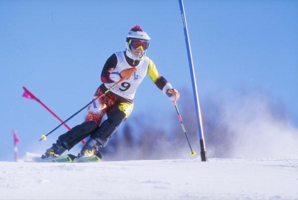 Alenka Dovžan se je olimpijske medalje veselila, ko je bila stara komaj 18 let. | Foto: Getty Images