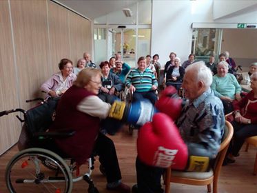 Sodeluje tudi z varovanci Doma upokojencev Domžale. | Foto: Osebni arhiv