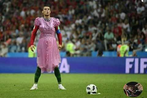 Cristiana Ronalda so po zaslugi zastreljane enajstmetrovke na tekmi z Iranom mnogi razglasili za Miss (gospa ali zgrešiti) Ronaldo. | Foto: 