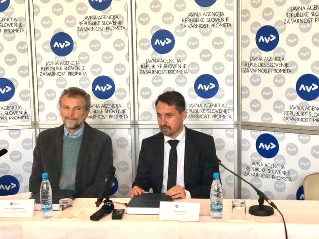 Dragan Petrovec in Igor Velov, direktor Agencije za varnost v prometu, ob predstavitvi obsežne raziskave prometne varnosti v Sloveniji.