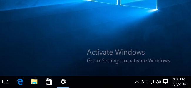 Po nekaj dneh od začetka uporabe neaktiviranega operacijskega sistema Windows 10 se bo v spodnjem desnem kotu zaslona pojavilo to obvestilo.  | Foto: Microsoft
