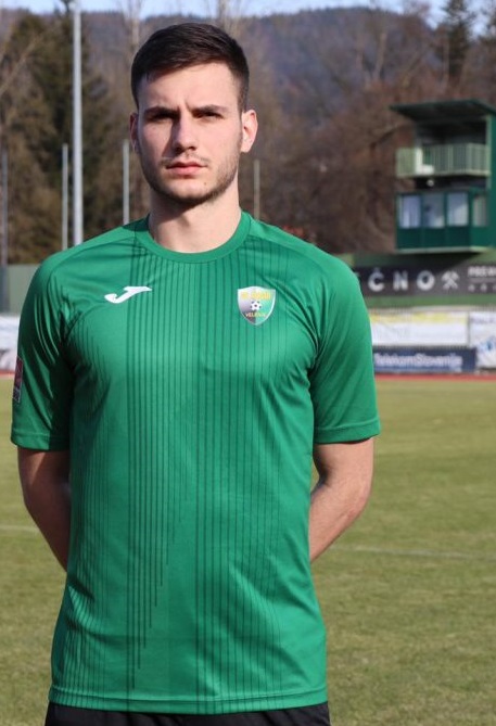 Mateo Panadić igra na položaju napadalca. V Sloveniji je igral že za štiri klube. Pred prihodom v Velenje je bil tudi član Brežic in Rogaške. | Foto: NK Rudar Velenje